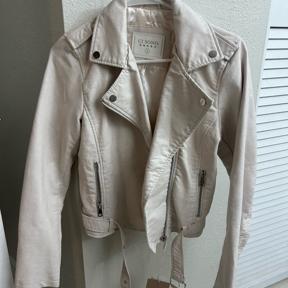 Women's Cream Jacket - Picture 1 of 3